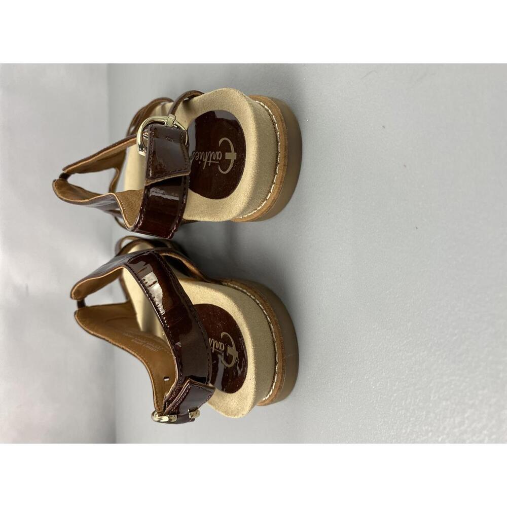 Earthies Brown Sandals - Picture 8 of 10